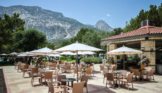 Restauracje w Turcji nie mogą już doliczać do rachunków opłat za serwis i za nakrycie stołu