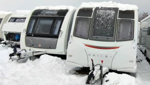 Służby odzyskały skradzione przyczepy kempingowe o wartości 3,7 mln zł