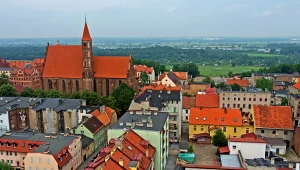 Okrzyknięto je polskim miastem zakochanych. Nie jest jedyne?