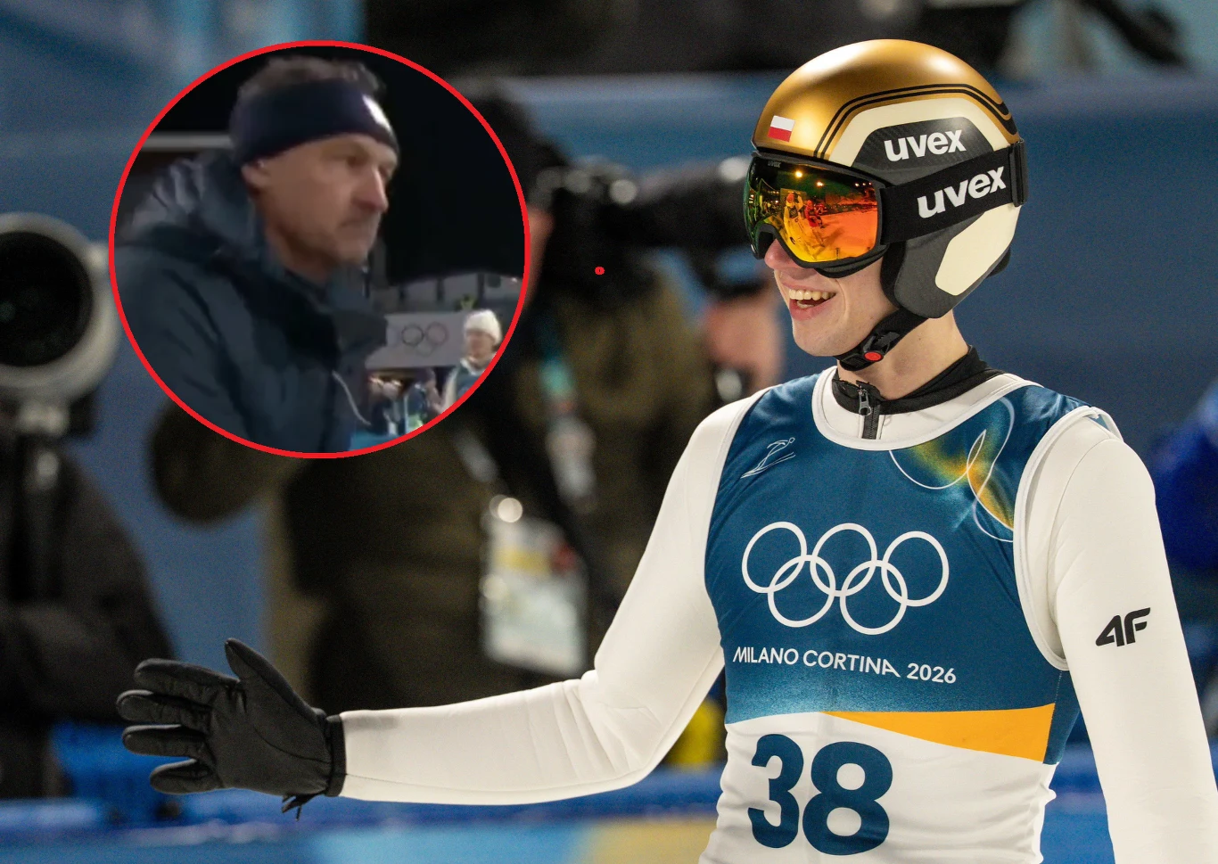 Kacper Tomasiak i Sandro Pertile Sportowiec w kombinezonie startowym z numerem 38, w kasku i goglach, uśmiechnięty podczas zimowych igrzysk olimpijskich Milano Cortina 2026, w tle widoczne logo olimpijskie, w lewym górnym rogu zbliżenie twarzy mężczyzny w czapce.