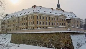 Ukryty "skarb" na wieży zamku Lubomirskich. Widoki zapierają dech