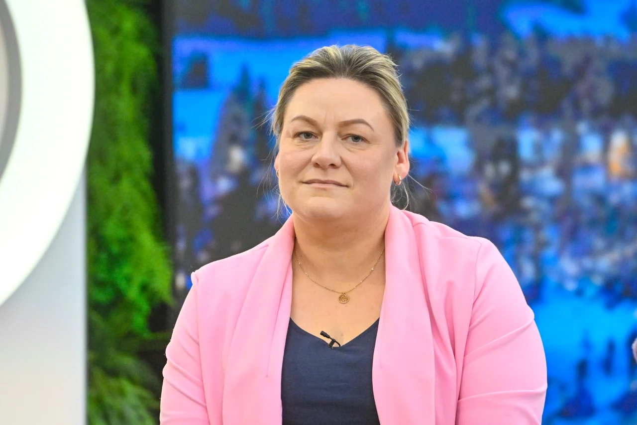 Malwina po metamorfozie brwi