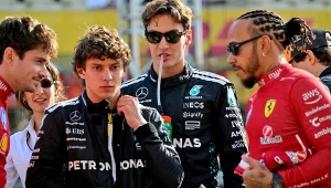 Od lewej: Charles Leclerc, Kimi Antonelli, George Russell i Lewis Hamilton