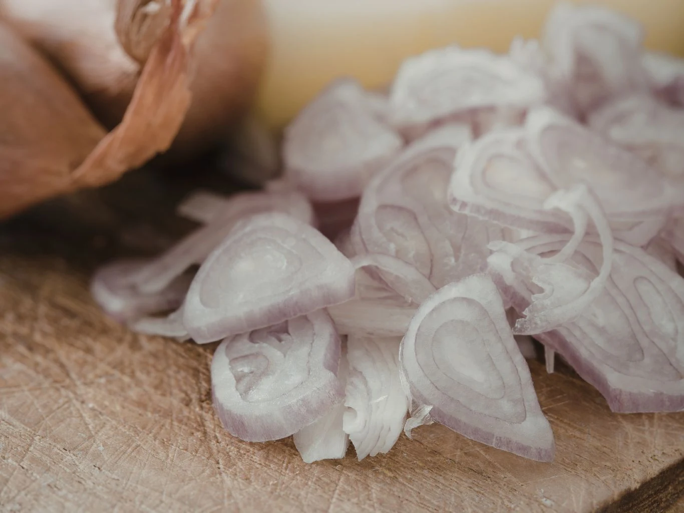 Ma delikatny, lekko słodki aromat i dużo właściwości prozdrowotnych. Ma delikatny, lekko słodki aromat i dużo właściwości prozdrowotnych.