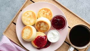 Placuszki twarogowe to zdrowsza alternatywa dla amerykańskich pancakes'ów
