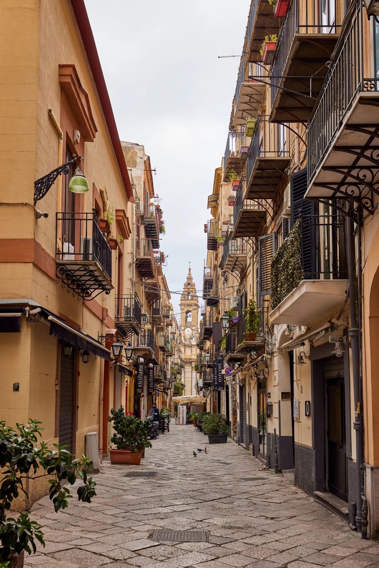 Palermo to miasto kontrastów 