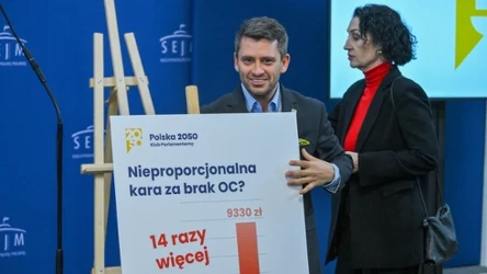 Polska 2050 zapowiada projekt ustawy, obniżający kary za brak OC