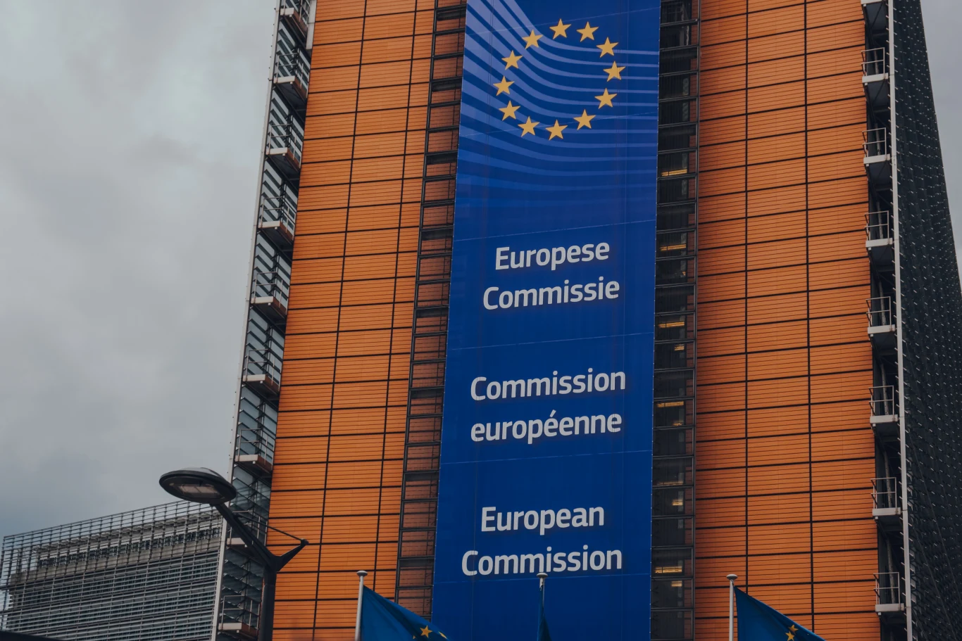 Policja przeszukała biura Komisji Europejskiej w Brukseli