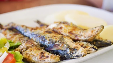 Sardynki to zdrowe i lekkostrawne ryby bogate w kwasy omega-3, witaminy i minerały 