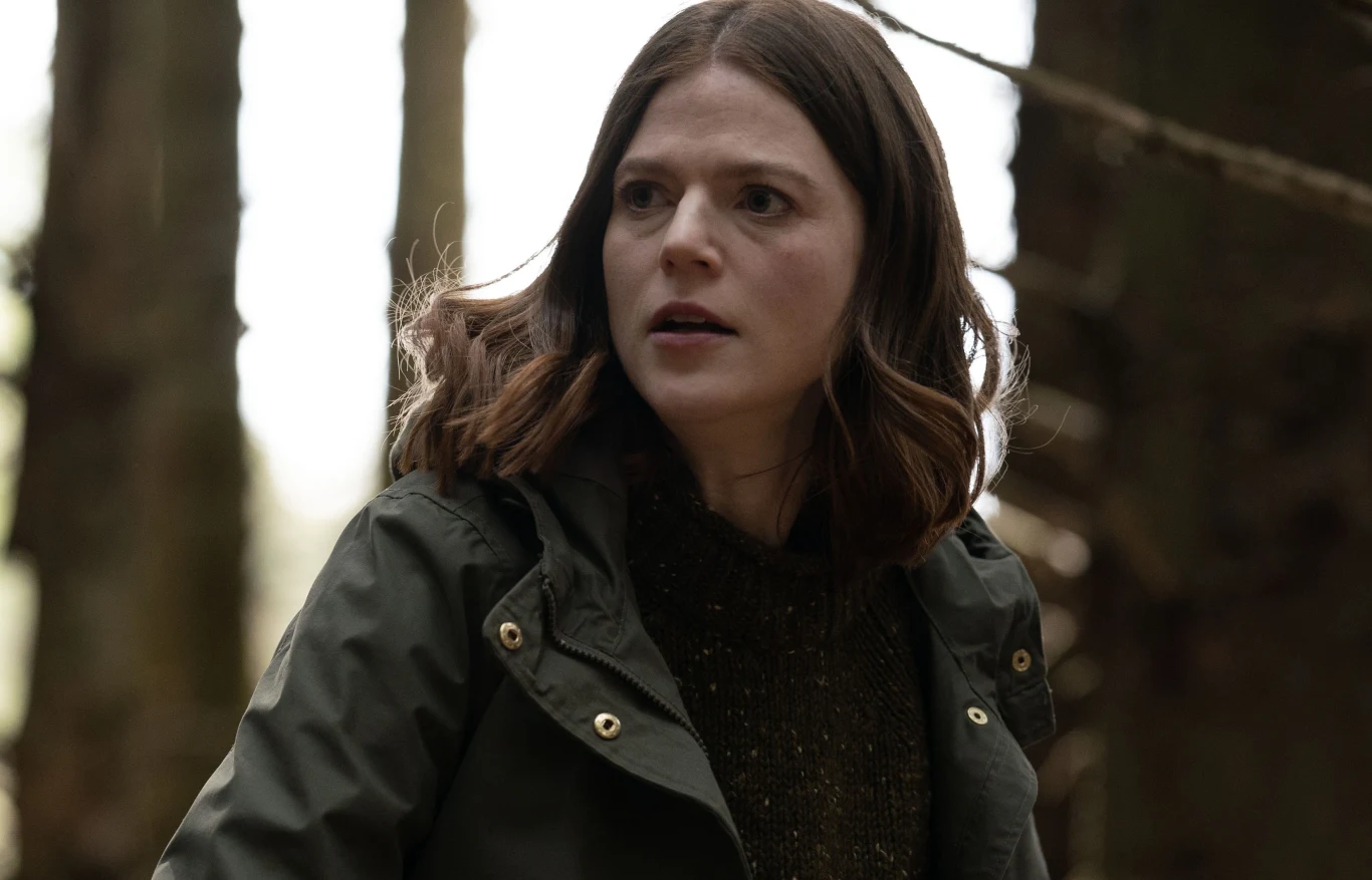 Rose Leslie w drugim sezonie serialu "Vigil" Rose Leslie w drugim sezonie serialu "Vigil"