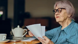 Nowe świadczenie dla seniorów? Te osoby mogłyby skorzystać