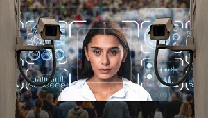 Użycie systemów rozpoznawania twarzy przez ICE budzi coraz większy niepokój. Kolaż: Aleksandra Włodarczyk