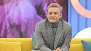 Bartosz Żukowski w studiu "halo tu polsat"
