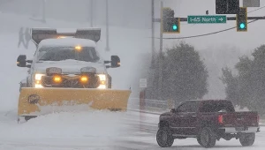 Pogoda w USA. Ostrzeżenia przed tornadami i "bombowym cyklonem"