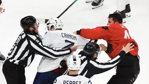 Zimowe igrzyska olimpijskie: Podczas hokejowego meczu Kanada - Francja doszło do bójki między zawodnikami