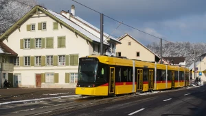 Pierwsza taka kolej w kraju. Półautonomiczne pociągi