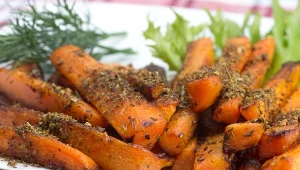 Marchewka z tym dodatkiem ma wyjątkowy smak, ale też cenne dla zdrowia wartości odżywcze.