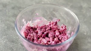 Ta surówka świetnie sprawdzi się do obiadu