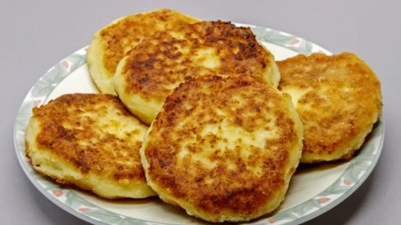 Placki z gotowanych ziemniaków - jak je zrobić?