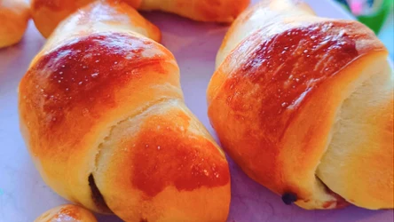 Rogaliki drożdżowe