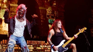 Eddie i Steve Harris (Iron Maiden) w akcji