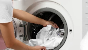 800 czy 1400 obrotów na minutę? To optymalne ustawienie pralki