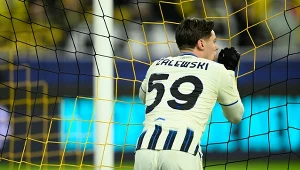 Nicola Zalewski na ustach Włochów. To Polak zrobił w meczu Ligi Mistrzów