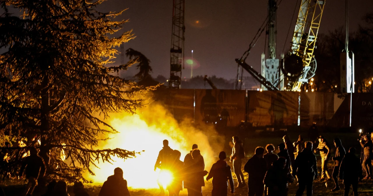Zdjęcie: Protesty w Serbii: demonstranci domagają się nowych wyborów i odpowiedzialności za tragedię