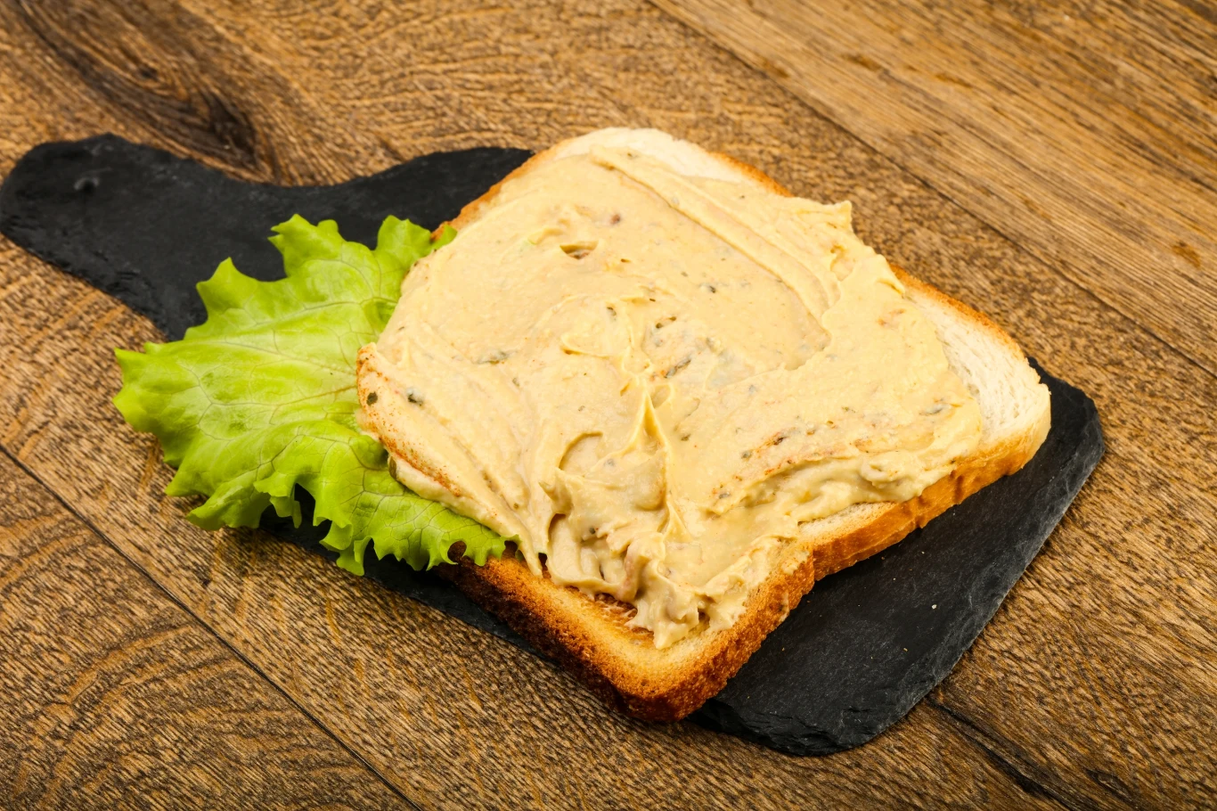 Pasta do kanapek, którą zrobisz w 2 minuty. Syci na pół dnia 