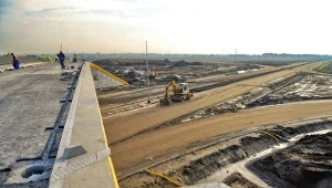 Mirbud walczy o kontrakt na budowę kluczowego odcinka Rail Baltica (na zdj. budowa obwodnicy Inowrocławia, którą zrealizował Mirbud)