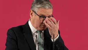 Brytyjski rząd się sypie, Starmer straci władzę? Są już nazwiska następców