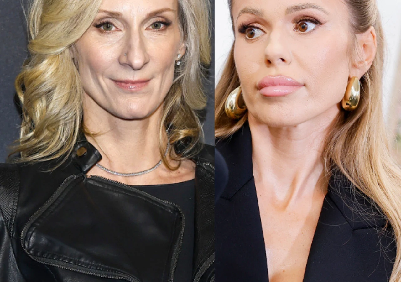 Doda, Eliza Kubarska Dwie dorosłe kobiety ubrane w eleganckie stroje, stojące obok siebie, jedna w czarnej skórzanej kurtce, druga w ciemnej marynarce i z dużymi złotymi kolczykami; obie mają delikatny makijaż i długie, jasne włosy.