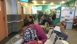 Szukają Polaków do pracy. Płacą prawie 14 tys. zł. Nie trzeba wykształcenia