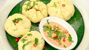 Baozi z grzybowo-wieprzowym farszem z przepisu Karoliny Stolarskiej-Bigos