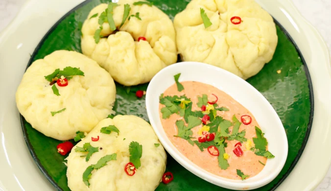 Baozi z grzybowo-wieprzowym farszem z przepisu Karoliny Stolarskiej-Bigos