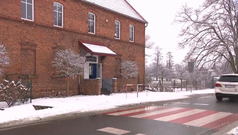 ''Wydarzenia'': Szkoła do likwidacji 31 sierpnia. Do pracy przychodzi tylko dyrektorka 