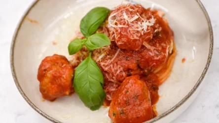 Spaghetti z klopsikami od Mateusza Gesslera