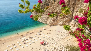 Tani city break zimą? Ekspertka podpowiada, gdzie wyjechać, by uniknąć tłumów i wysokich cen