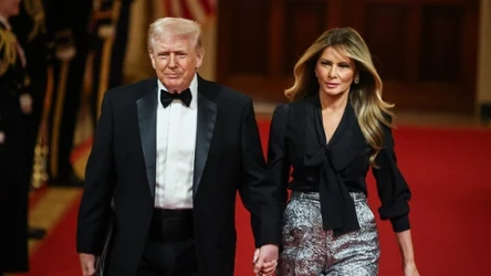 Melania Trump błyszczała u boku męża podczas kolacji 