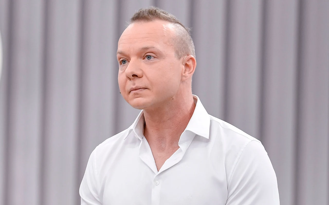 Szymon Moszny w "halo tu polsat"