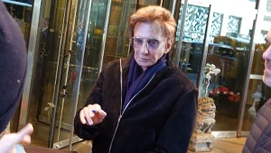 Barry Manilow przekłada kolejne koncerty