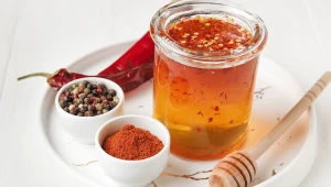 Dodaje energii i wspiera odporność. Trendujący shot ma też swoje wady