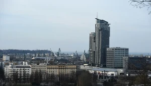 "Zalegają dniami", "wymówka jest ta sama". Polskie miasto tonie w śmieciach