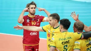 Lider PlusLigi wpadł w tarapaty. Odpowiedź rzuciła rywali na deski