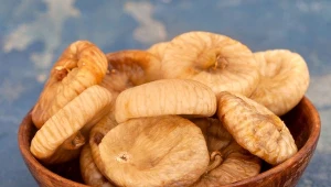 Przekąska dla kobiet. Pomaga z burzą hormonów, odchudzaniu, wzmocnia kości 