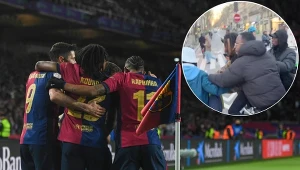 Scena na ulicy Paryża, w centrum gwiazda Barcelony. Nagranie krąży po sieci