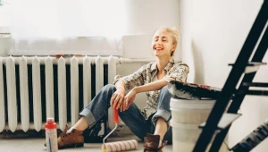 Wystarczy im młotek i wizja. Te znaki zodiaku kochają metamorfozy