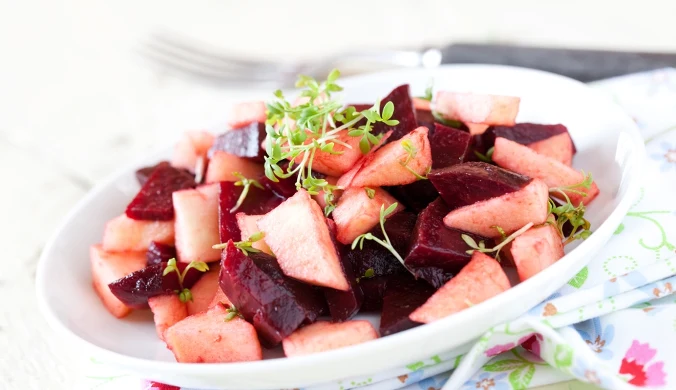 Na przednówku powinniśmy jeść codziennie. Najzdrowsze wśród owoców i warzyw