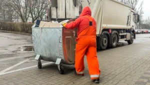 Wyrzucił los z wygraną za milion euro. Pracownicy śmieciarki uratowali jego fortunę