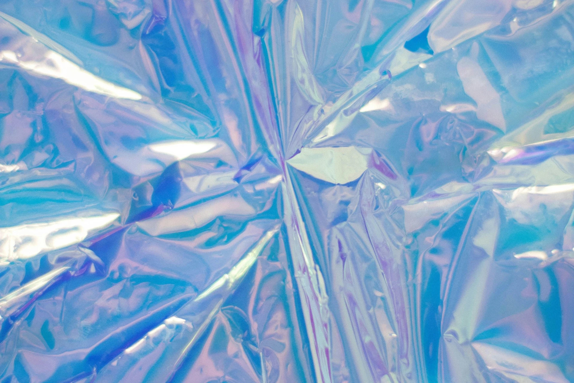 Biodegradowalna folia opakowaniowa zmniejsza zarówno przenikanie wilgoci, jak i tlenu. 